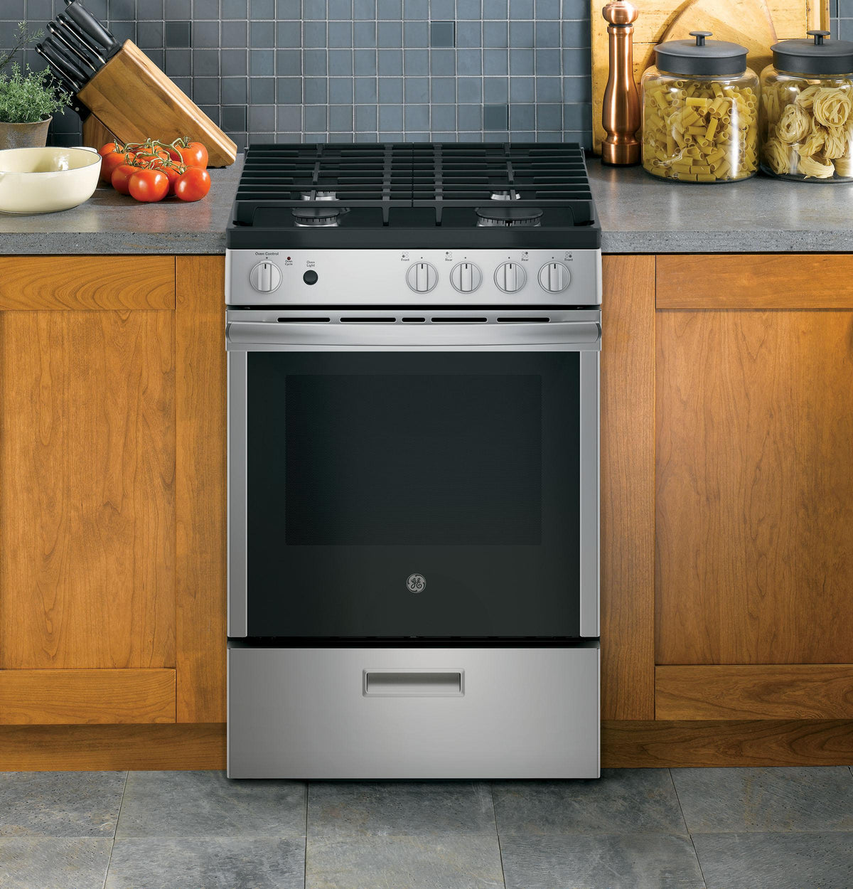 GE® 24" Steam Clean Free-Standing/Slide-in Gas Range